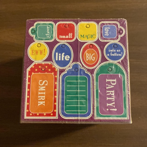 Chipboard Cube Primary Colorbök - Picture 3 of 6